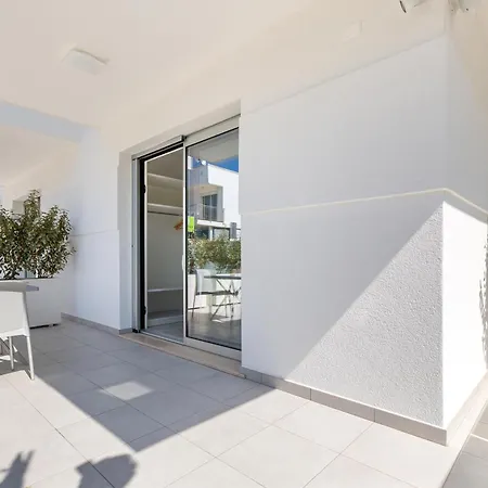 Stella del Mare Residence by BarbarHouse-2
